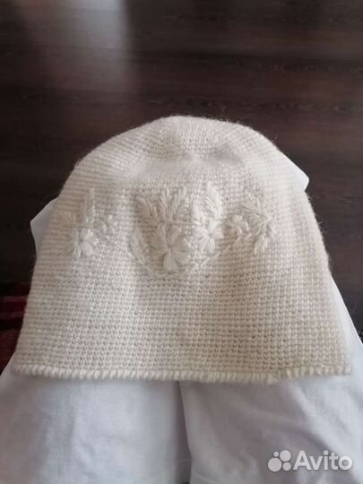 Шапка женская ручная вязка