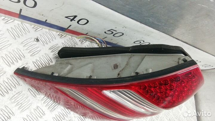 Фонарь задний правый Mercedes-Benz E-Класс