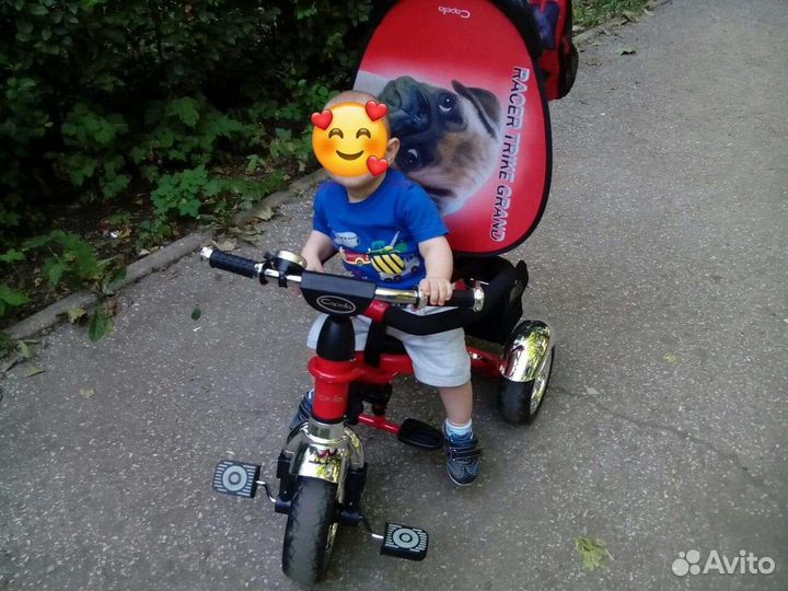 Трехколесный велосипед с родительской ручкой