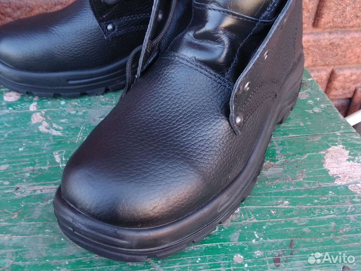 Берцы новые 41 зимние с мехом