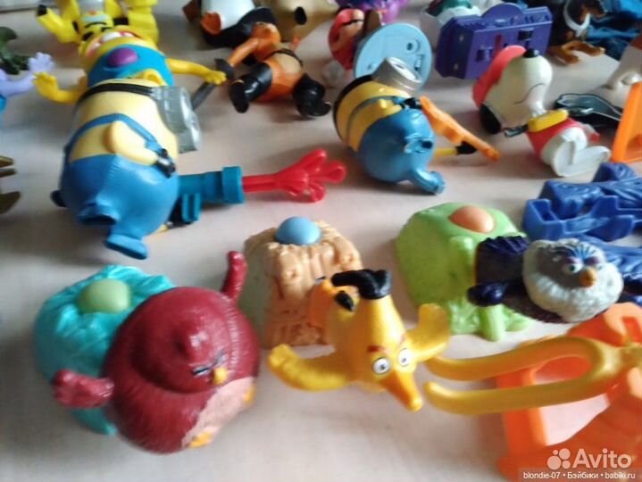 Пакет игрушек из Макдоналдса