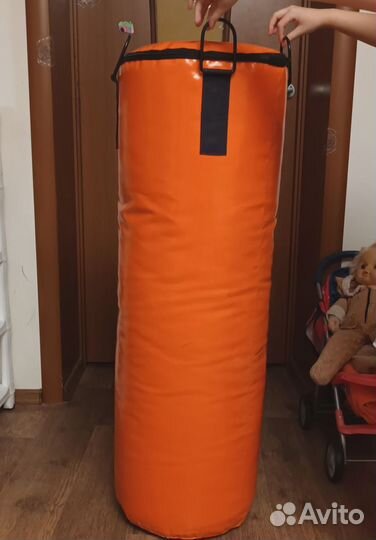 Боксерская груша подвесная