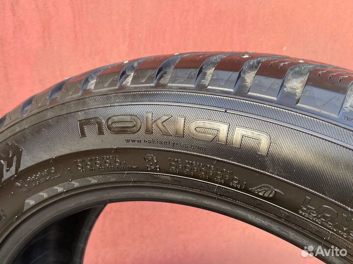 Nokian Tyres Hakkapeliitta 8 SUV 225/55 R19 103T