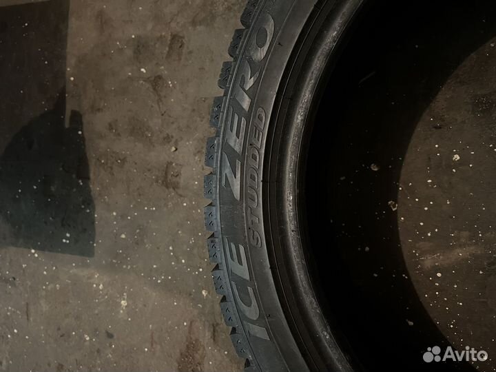 Pirelli Ice Zero 225/45 R19