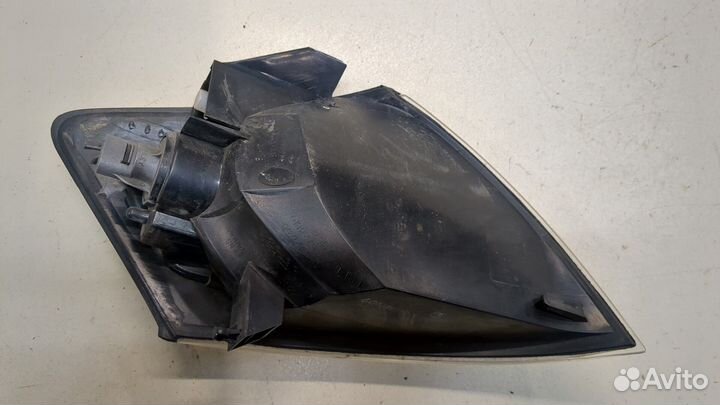 Поворот левый Mazda MPV, 2001