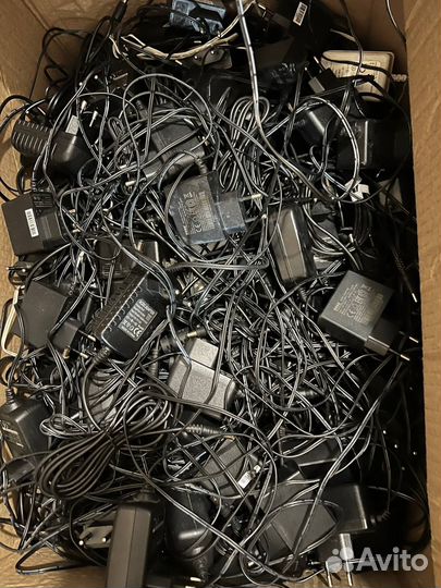 Блоки питания 12V от 0,5А до 1,2А