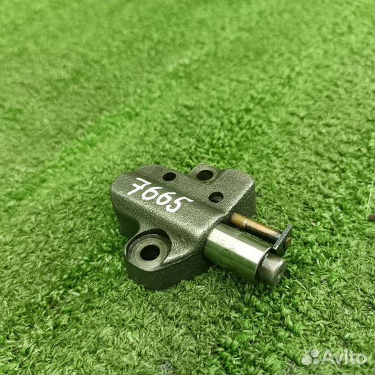 Натяжитель цепи Ford Focus 2 2007 2071454