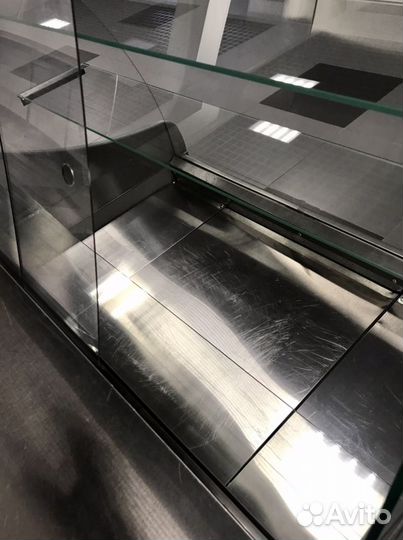 Холодильная витрина