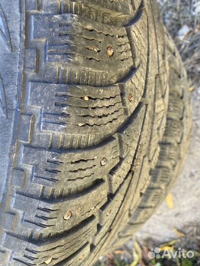 Nokian Tyres Hakkapeliitta 5 235/60 R18