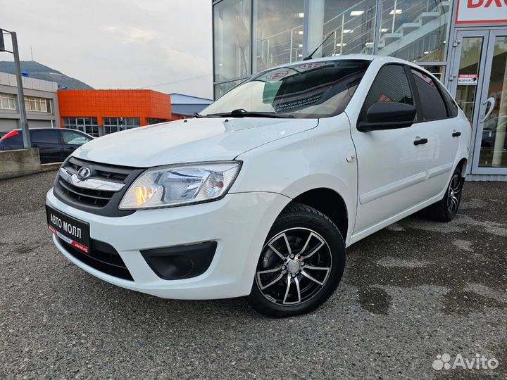 LADA Granta 1.6 МТ, 2018, 74 366 км