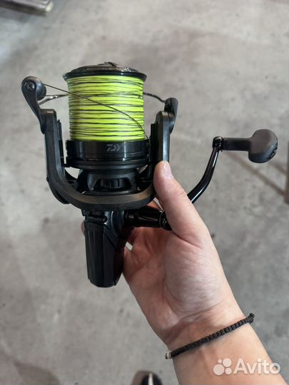 Катушка Daiwa crosscast spod 45 SCW 5000c QD