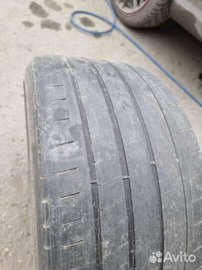 Michelin Pilot Super Sport 265/35 R19 98Y