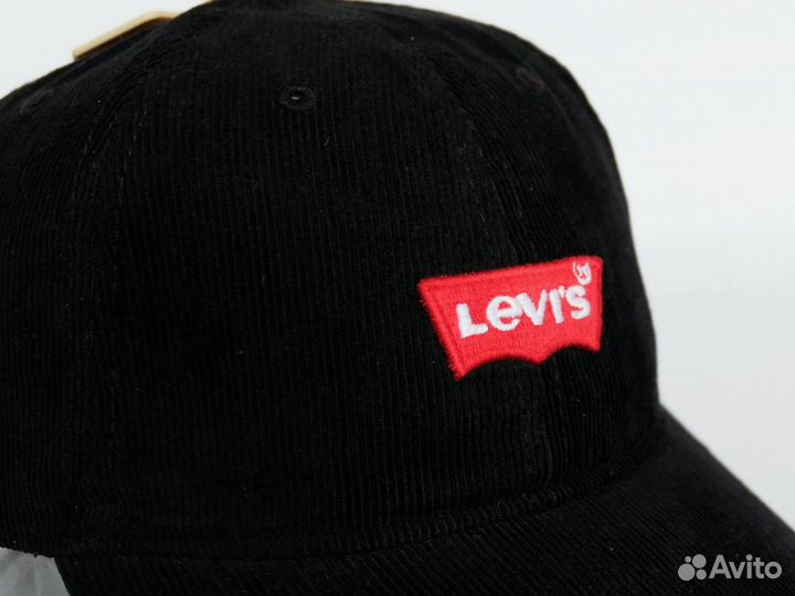 Вельветовая бейсболка неглубокой формы 