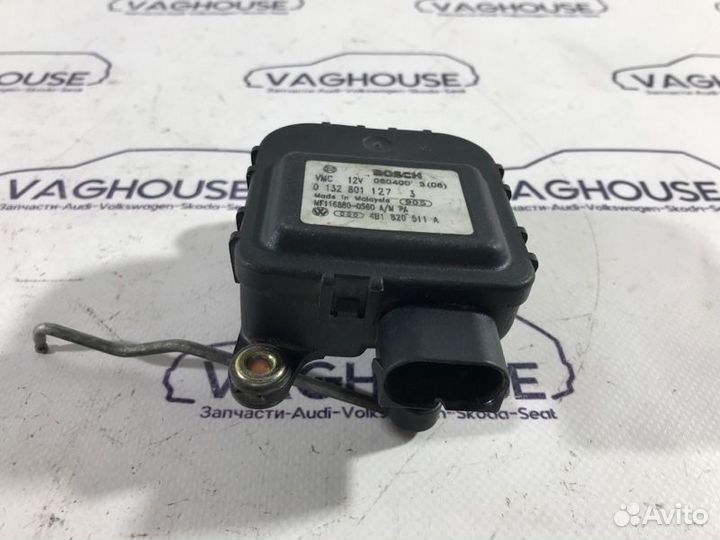 Моторчик заслонки печки Volkswagen Passat B5 3B2