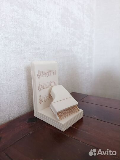 Держатели для книг