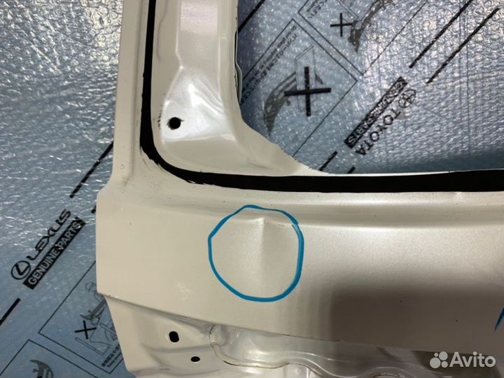 Дверь багажника Toyota Fortuner 2 2015