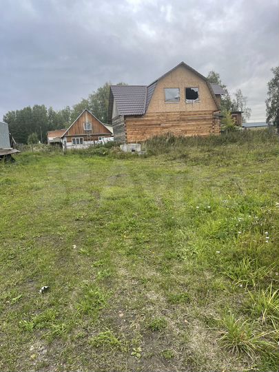 Дом 100 м² на участке 12 сот.