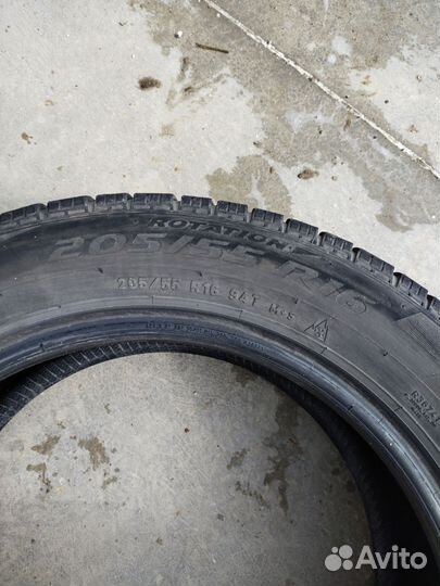 Pirelli Ice Zero 205/55 R16 94T