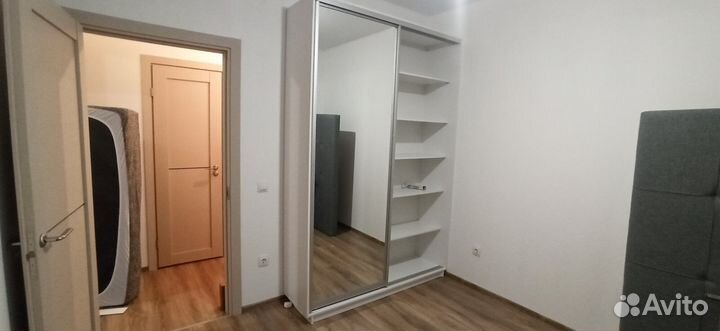 Шкаф-купе с зеркалами