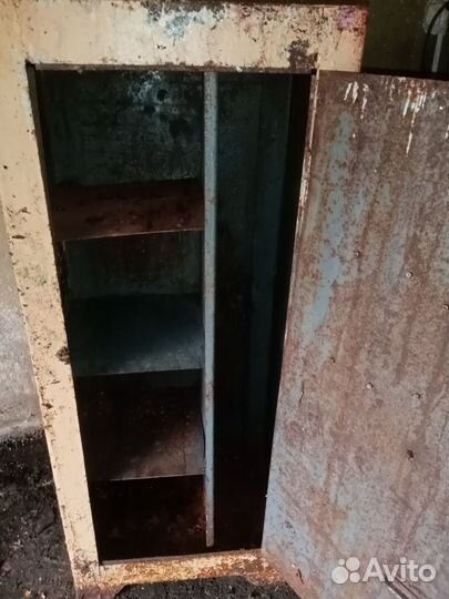 Оружейный сейф на 3 ствола