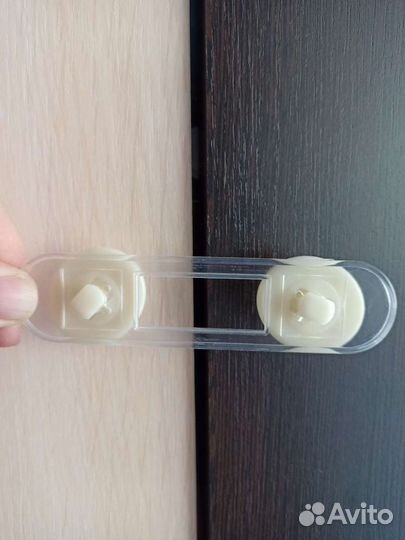 Фиксаторы для дверей новые