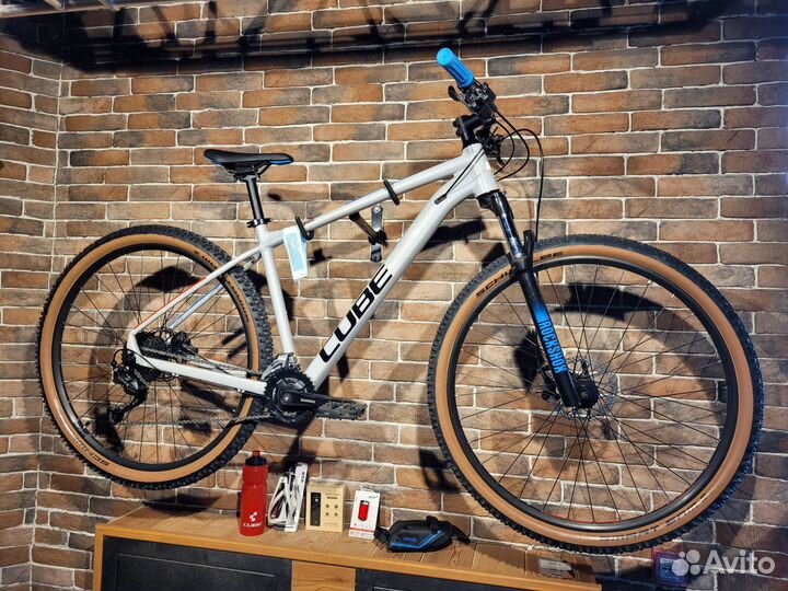 Велосипед Cube Aim SL 29