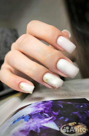 Модель на маникюр и наращивание