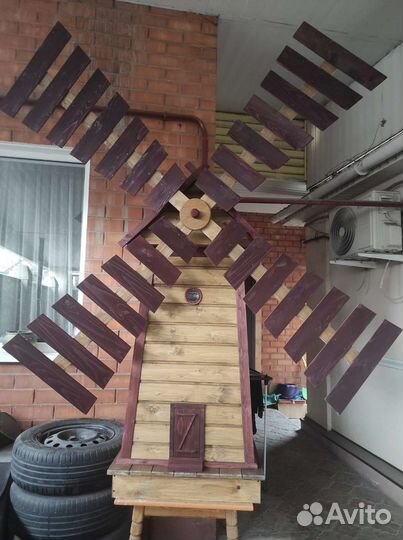 Мельница декоративная