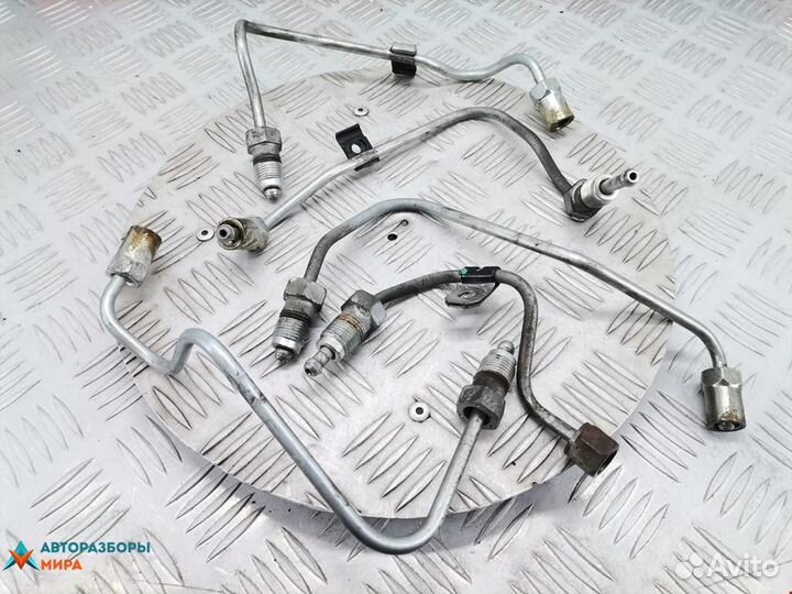 Трубка топливная Toyota Corolla 9 (E120/E130)