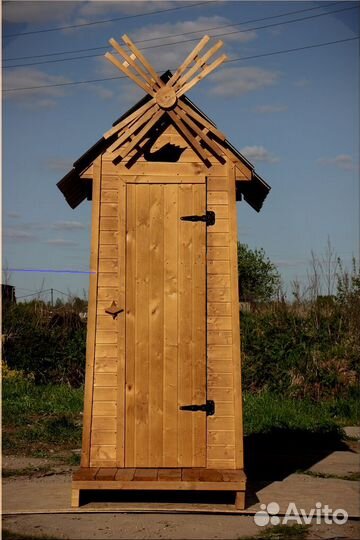 Дачный туалет деревянный SHP791
