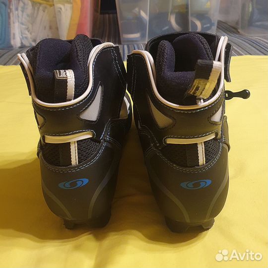 Лыжные ботинки salomon escape 9 pilot