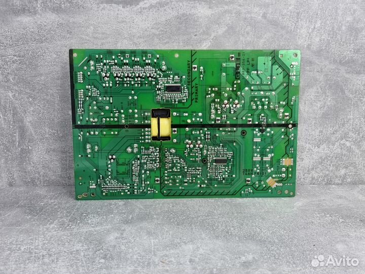 Блок питания 1-888-356-21