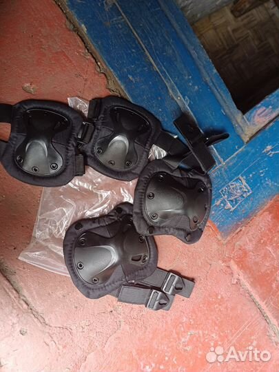 Защита наколенники подлокотник