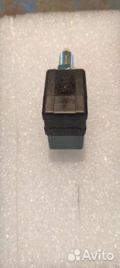 Датчик стоп сигнала hyundai /kia