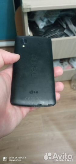 LG Nexus 5 D821, 2/16 ГБ