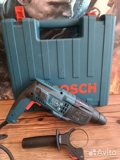 Перфоратор Bosch GBH 220 как новый