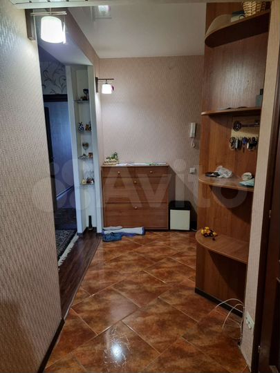 3-к. квартира, 98 м², 3/4 эт.