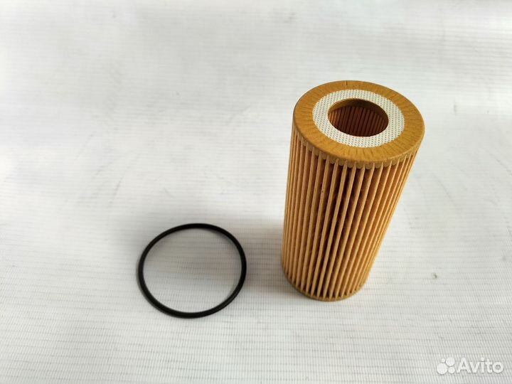 Фильтр масляный audi A3, kodiaq, tiguan 06L115562B