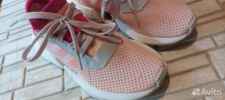 Кроссовки adidas
