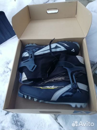 Беговые лыжи классические atomic