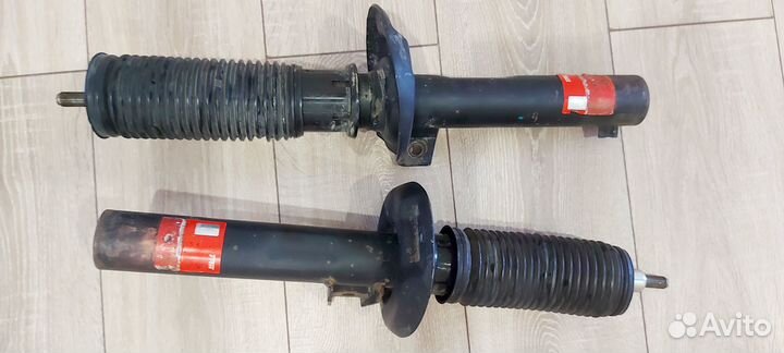 Амортизационная стойка