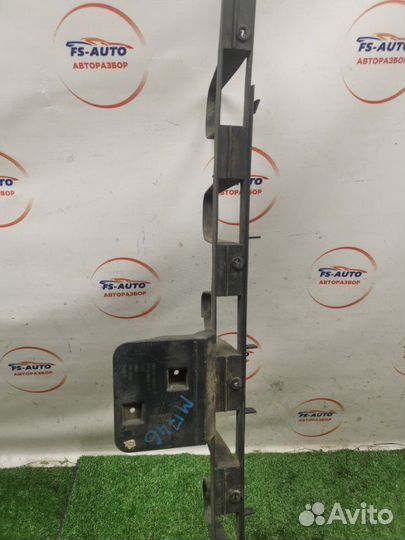 Усилитель бампера Ford C-Max хетчбек 1.6 jqda 2011