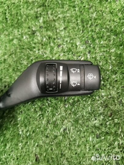 Подрулевой переключатель дворников Ford Focus 2