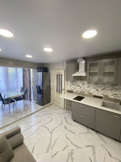 2-к. квартира, 39 м², 2/5 эт.