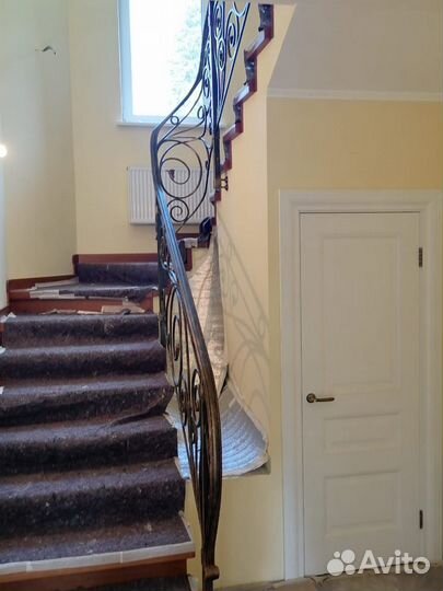 Кованое лестничное ограждение «Л010»