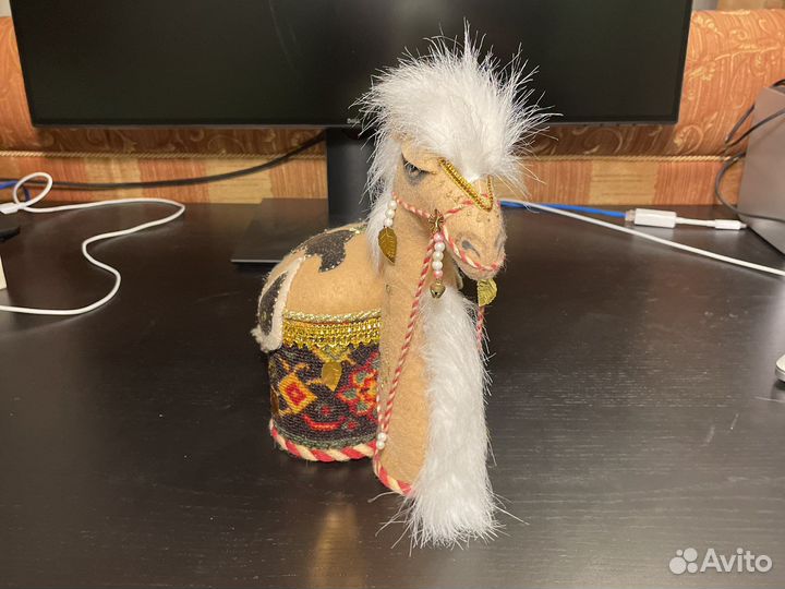 Шкатулка верблюд