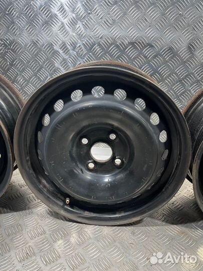 Диски штампованные R15 Kia Rio Hyundai Solaris