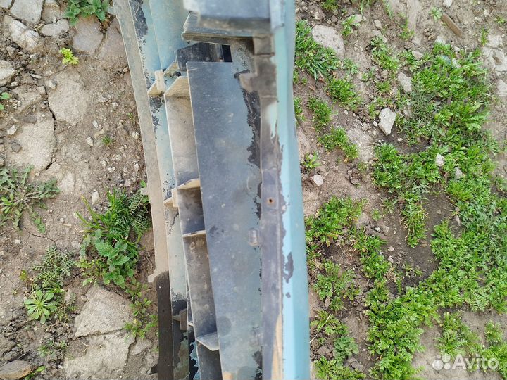 Бампер передний Renault symbol 1