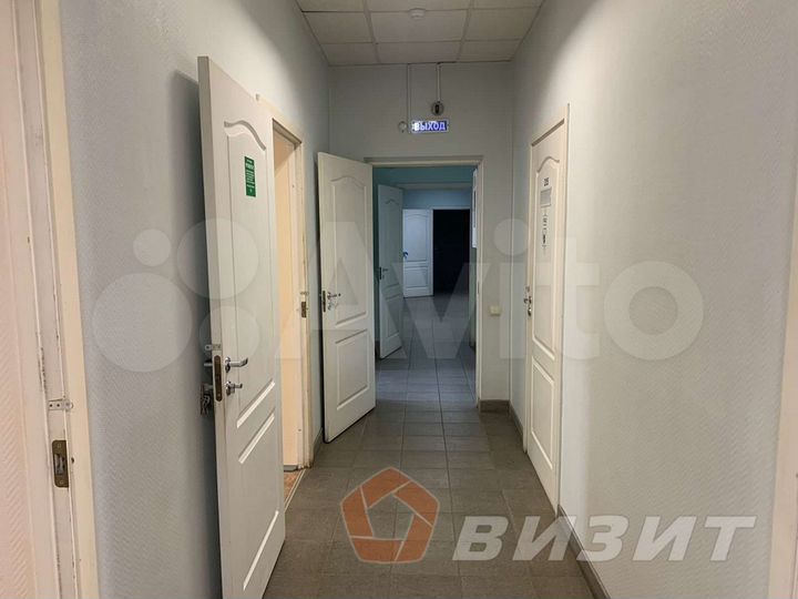 Офис с мебелью и парковкой на Стара Загоре