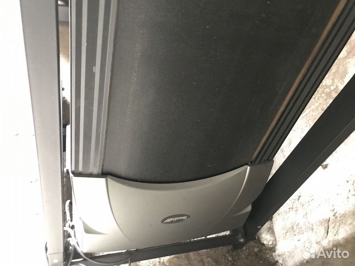 Продам беговую дорожку